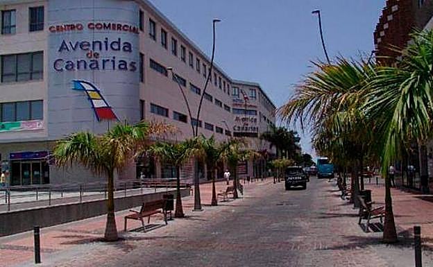 Una camarera es arrollada por un patinete eléctrico en Vecindario