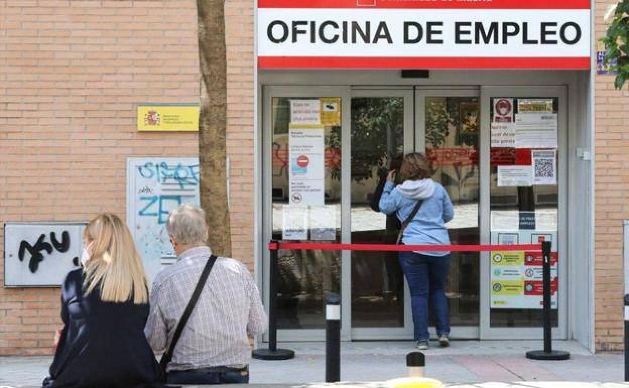 ¿Se puede cobrar el paro tras abandonar un trabajo de forma voluntaria?