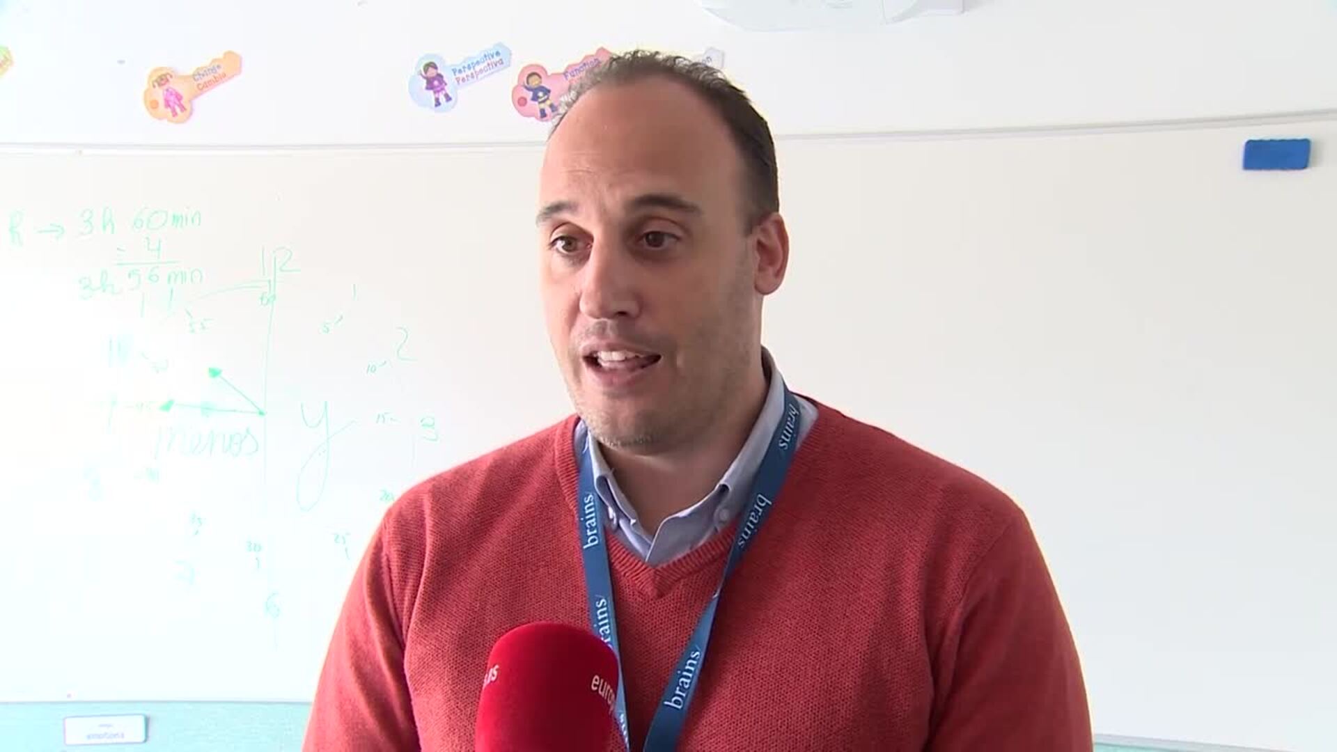 Jefe de estudios ve alegría en los rostros en el primer día sin mascarillas