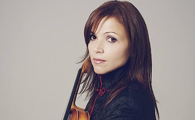 La viola de la OFGC, Adriana Ilieva. 