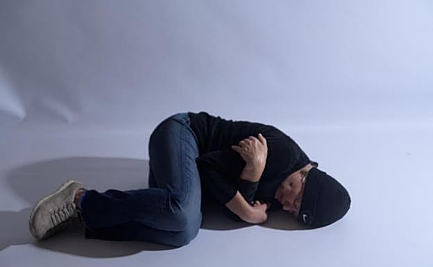 La fase depresiva, que define como el pozo más profundo de la desesperanza. 