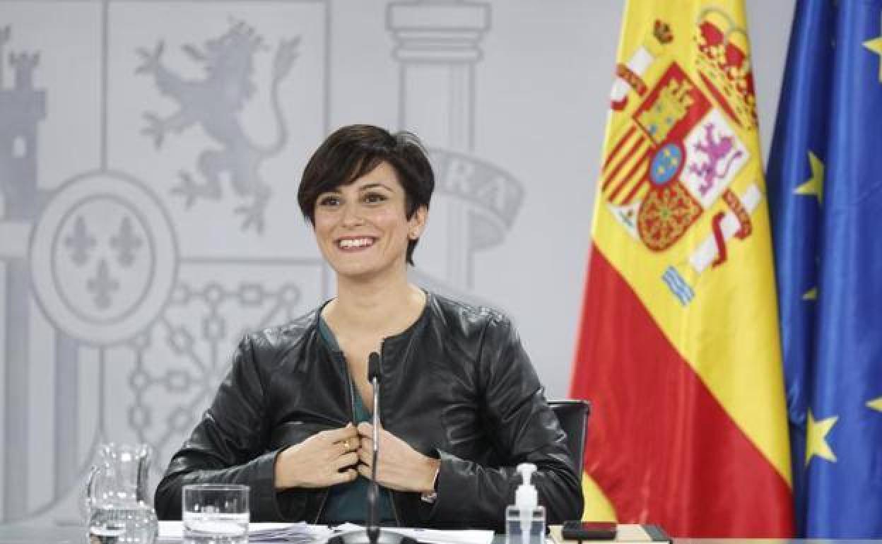 La Ministra de Política Territorial.