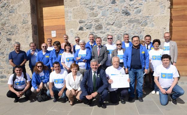 Universidades internacionales apoyan el proyecto cultural 'Camino de Santiago entre volcanes'