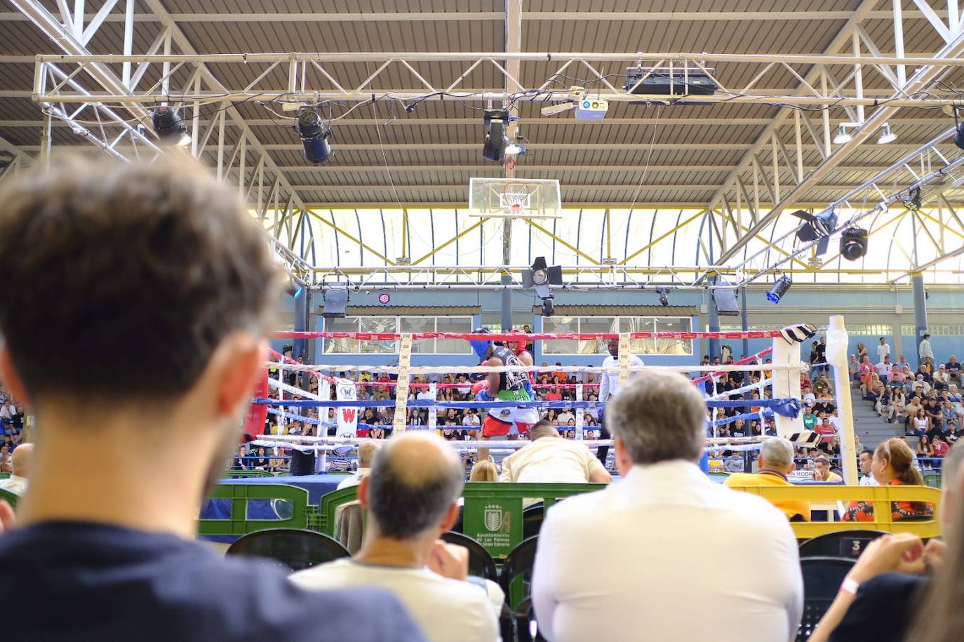 Fotos: La Copa Ciudad de Las Palmas de Gran Canaria de boxeo llenó el Juan Beltrán Sierra