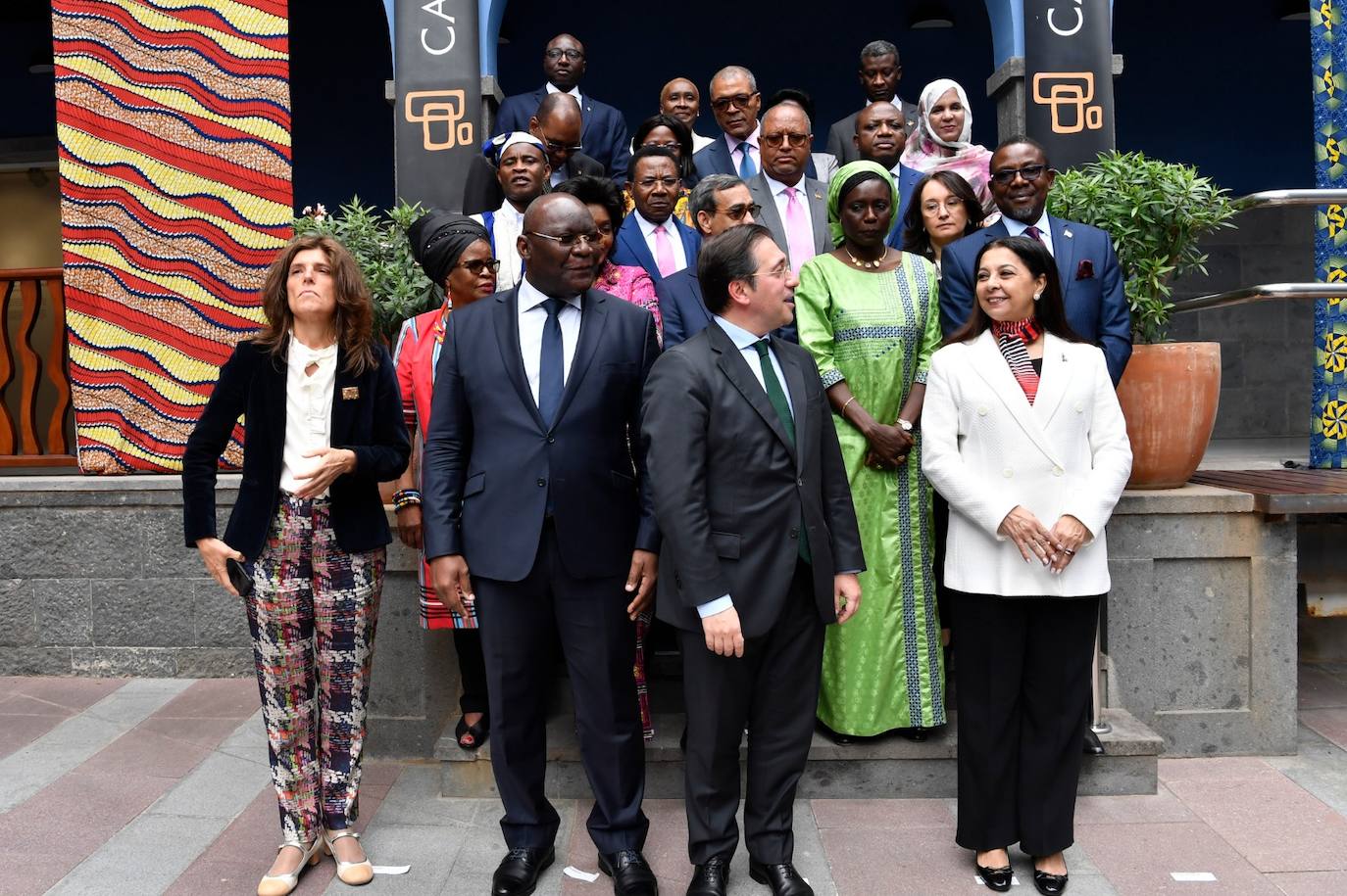 Fotos: Visita ministro Albares Casa África por motivo Día de Canarias