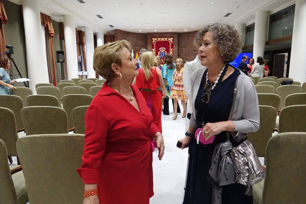 Fotos: El Parlamento rinde tributo a las 113 diputadas en los 40 años de autogobierno