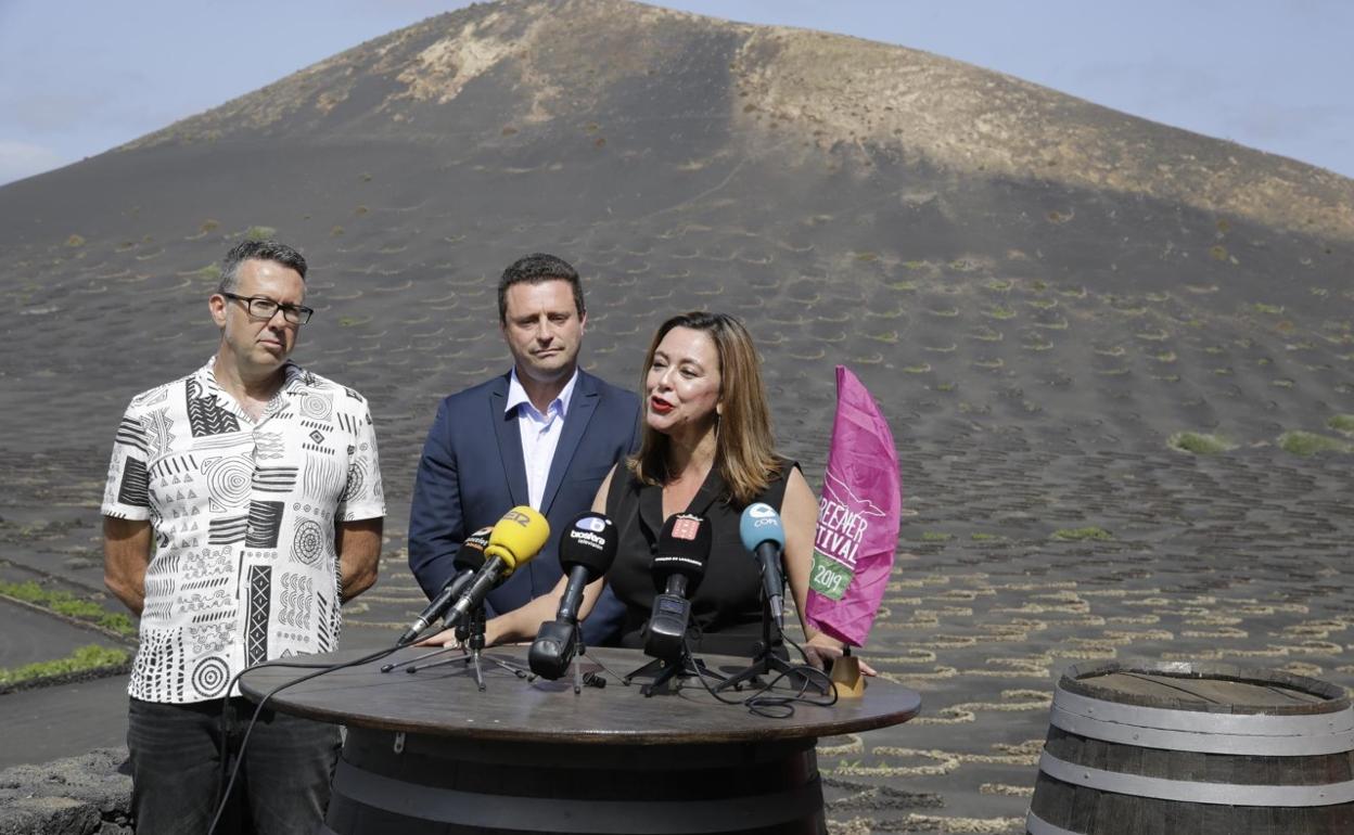 Neftalí Acosta, Óscar Noda y María Dolores Corujo. 