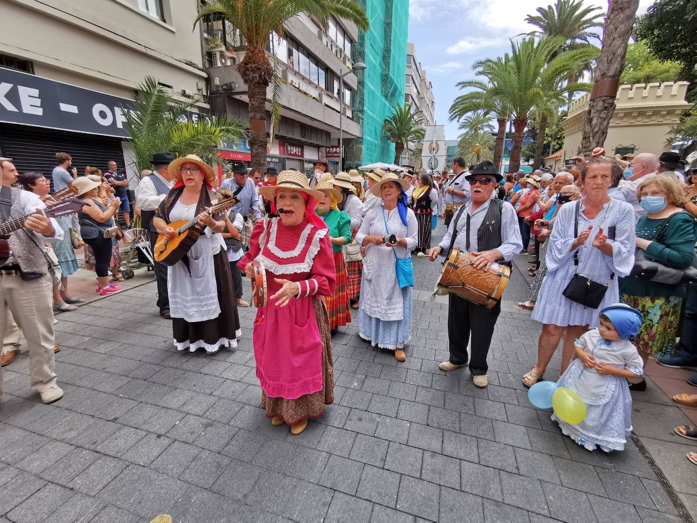 Fotos: El Paseo Romero regresa con fuerza