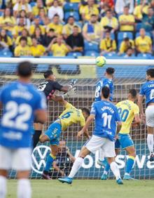 Imagen secundaria 2 - Llora Jonathan Viera, Gran Canaria sucumbe a las lágrimas