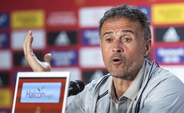 Luis Enrique sale en defensa de Eric García: «Es un jugador espectacular»