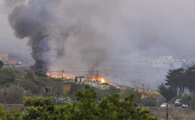 Se origina un conato de incendio en una zona de monte en Guía