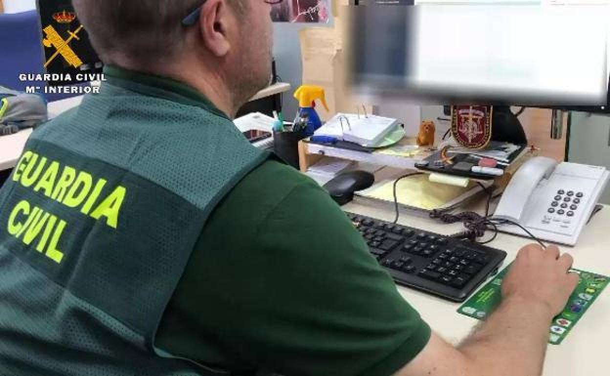 Estafa 1.900 euros en Lanzarote haciéndose pasar por un banco