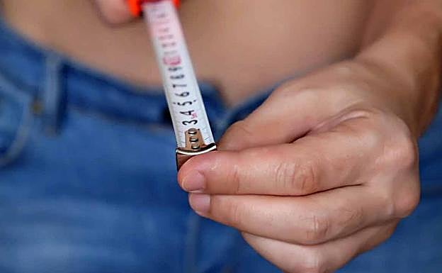 Una científica alerta que la contaminación está reduciendo el tamaño del pene