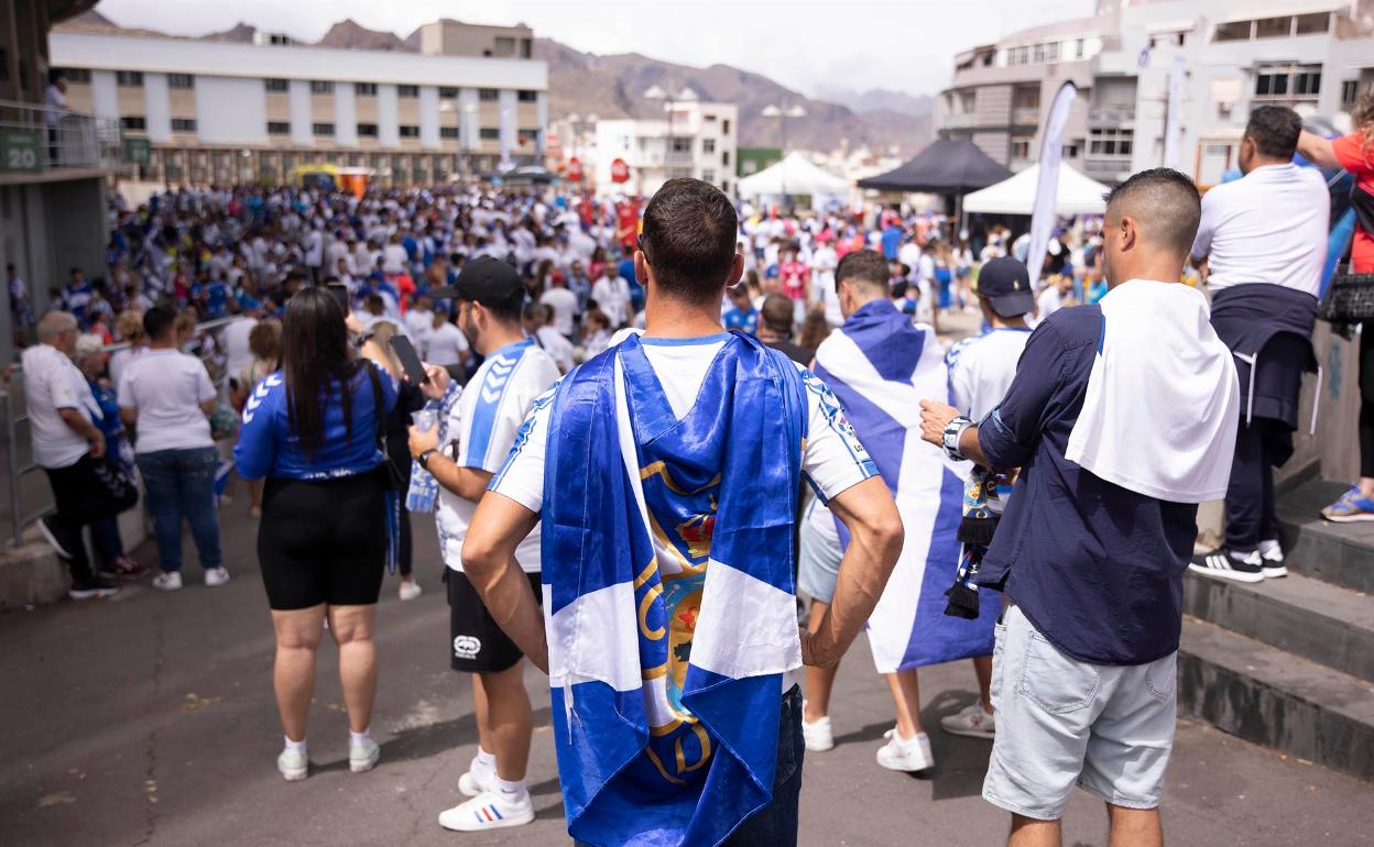 Directo: Siga aquí el partido entre el CD Tenerife frente al Girona