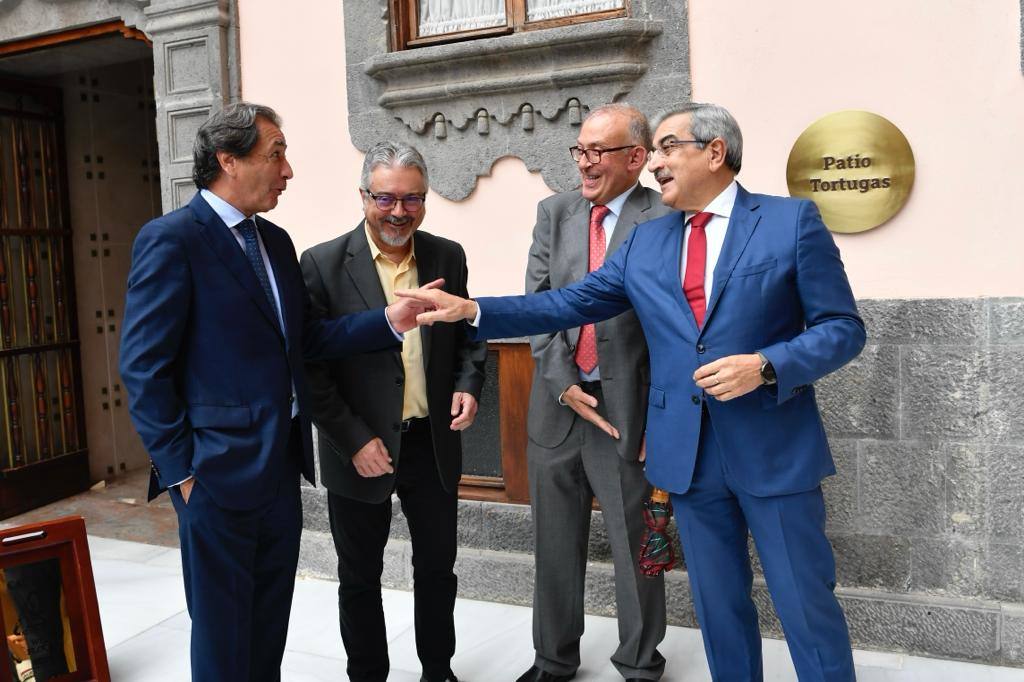 Fotos: Luis Padrón presenta al nuevo comité ejecutivo de la Cámara en Gran Canaria