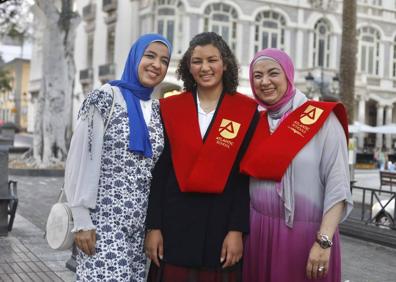 Imagen secundaria 1 - Acto orlas XXXIX promoción Atlantic School