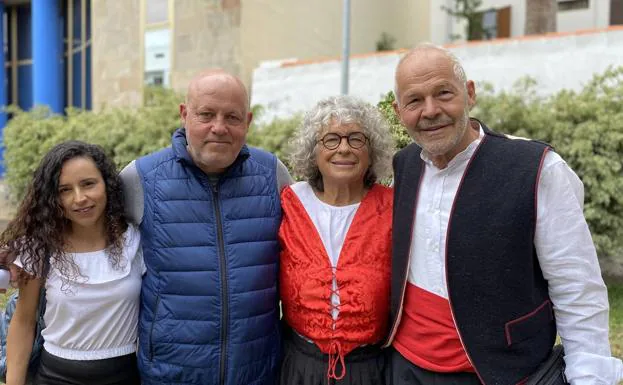 Una casa como regalo de cumpleaños para Alonso y su familia, afectados por el volcán