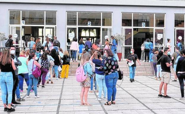 Pruebas sobre Canarias para blindar las plazas de estabilización para el profesorado de las islas 