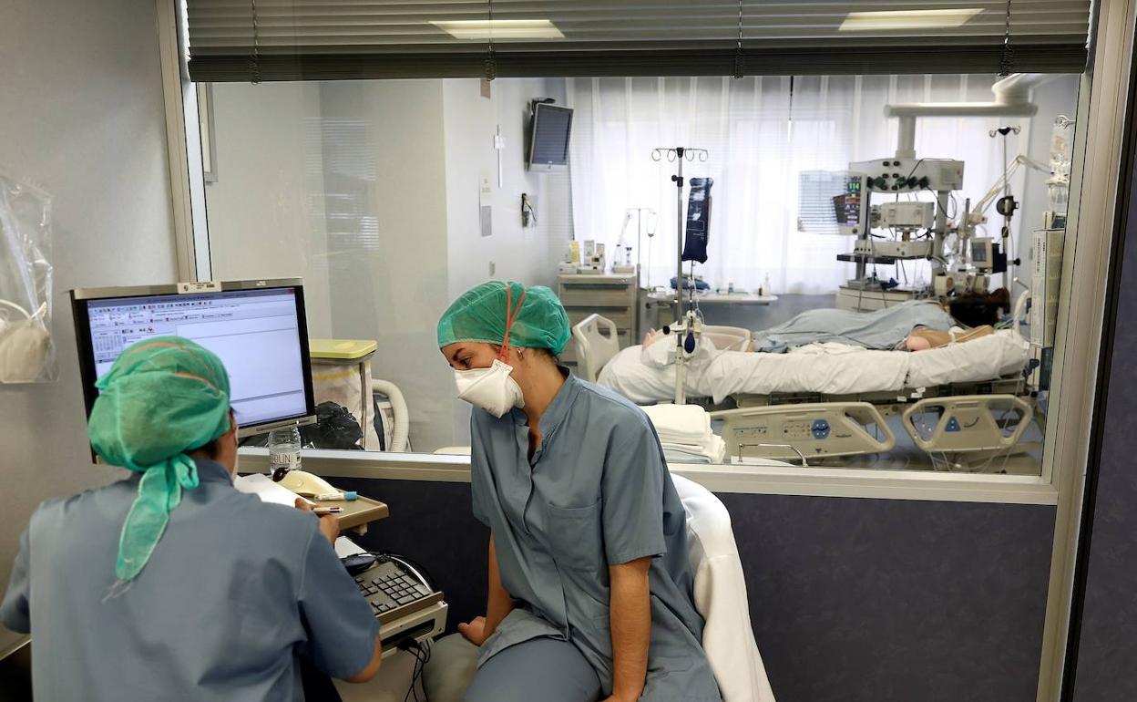 Sanitarias en un hospital. 