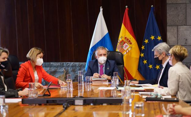 Imagen de archivo del Consejo de Gobierno de Canarias reunido en Tenerife. 