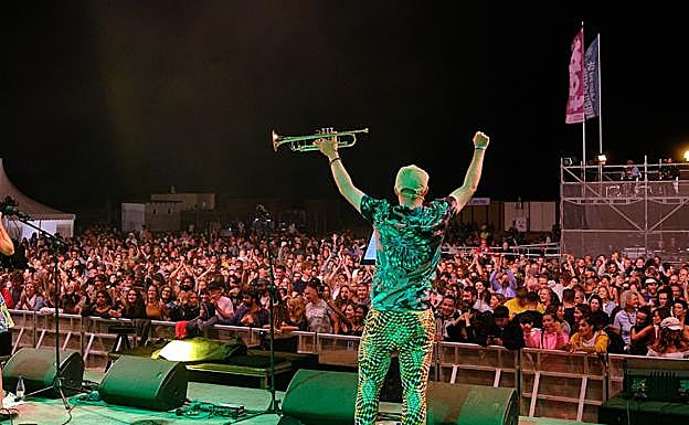 Perspectiva del público desde el escenario. 