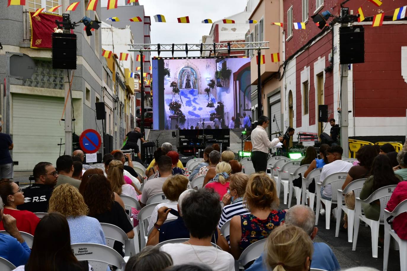 Fotos: La Isleta ya vive la fiestas del Carmen