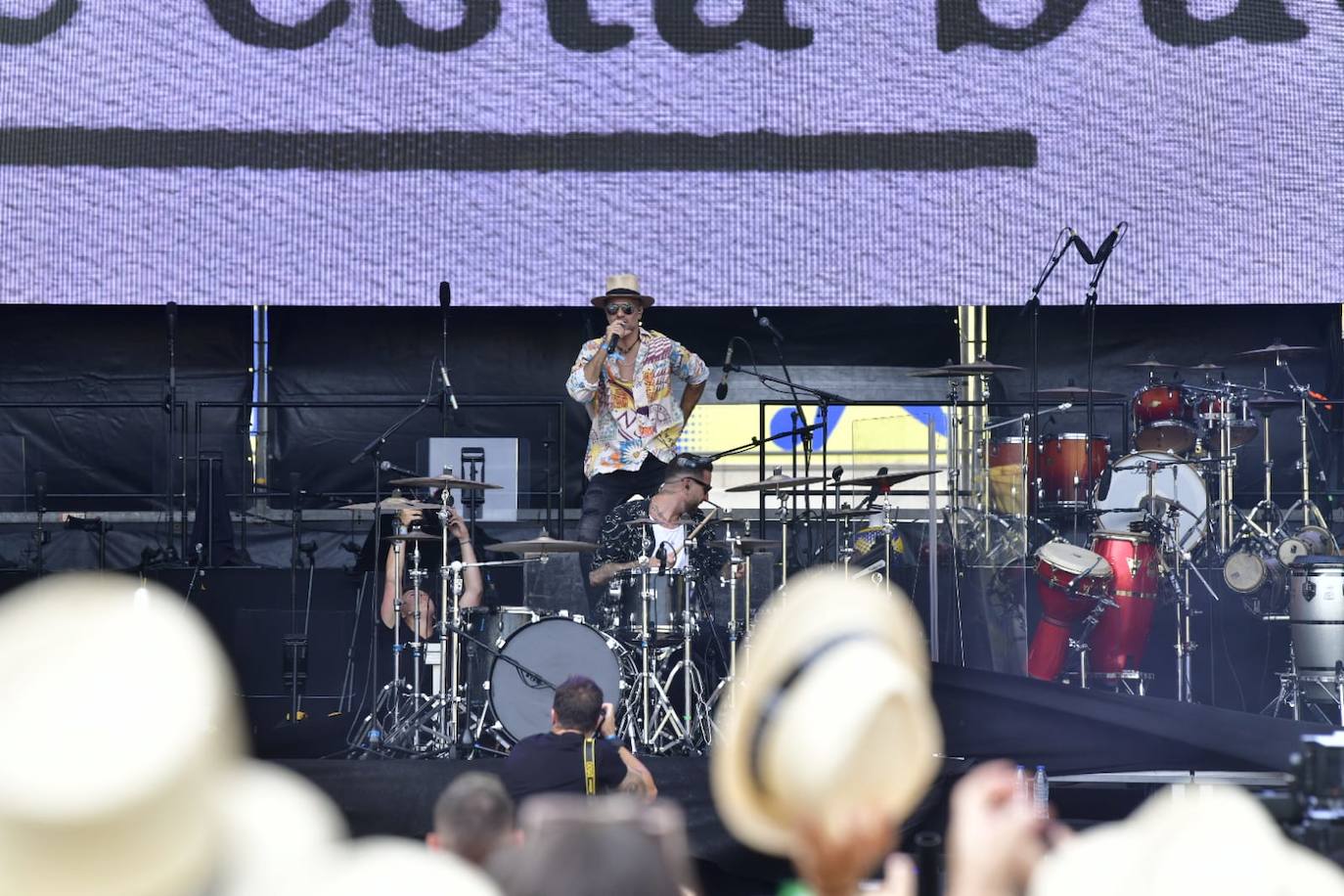 Fotos: El Granca Live Fest sube la temperatura con Efecto Pasillo