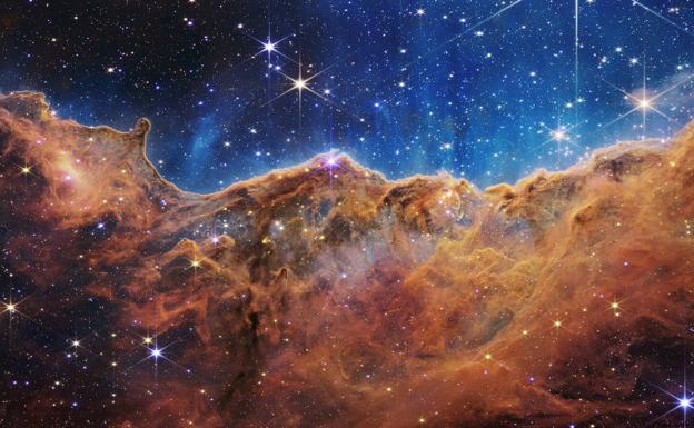 La nebulosa de Carina, una criadero estelar en el que los astrofísicos han descubierto cientos de nuevas estrellas. 
