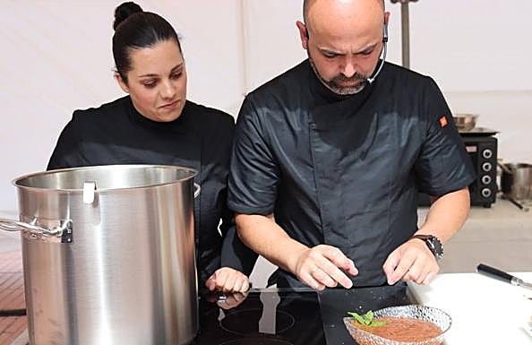 Imagen principal - Un viaje por la cocina palmera de la mano del chef Serafín Romero