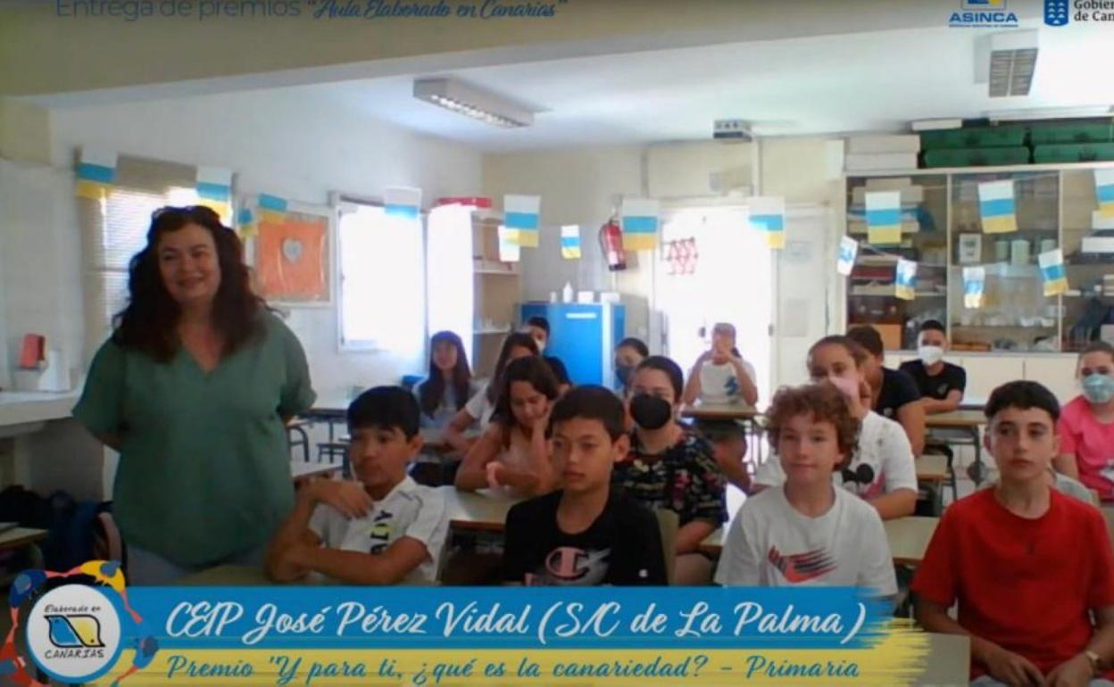 Un proyecto educativo para inculcar los beneficios sociales de la industria canaria