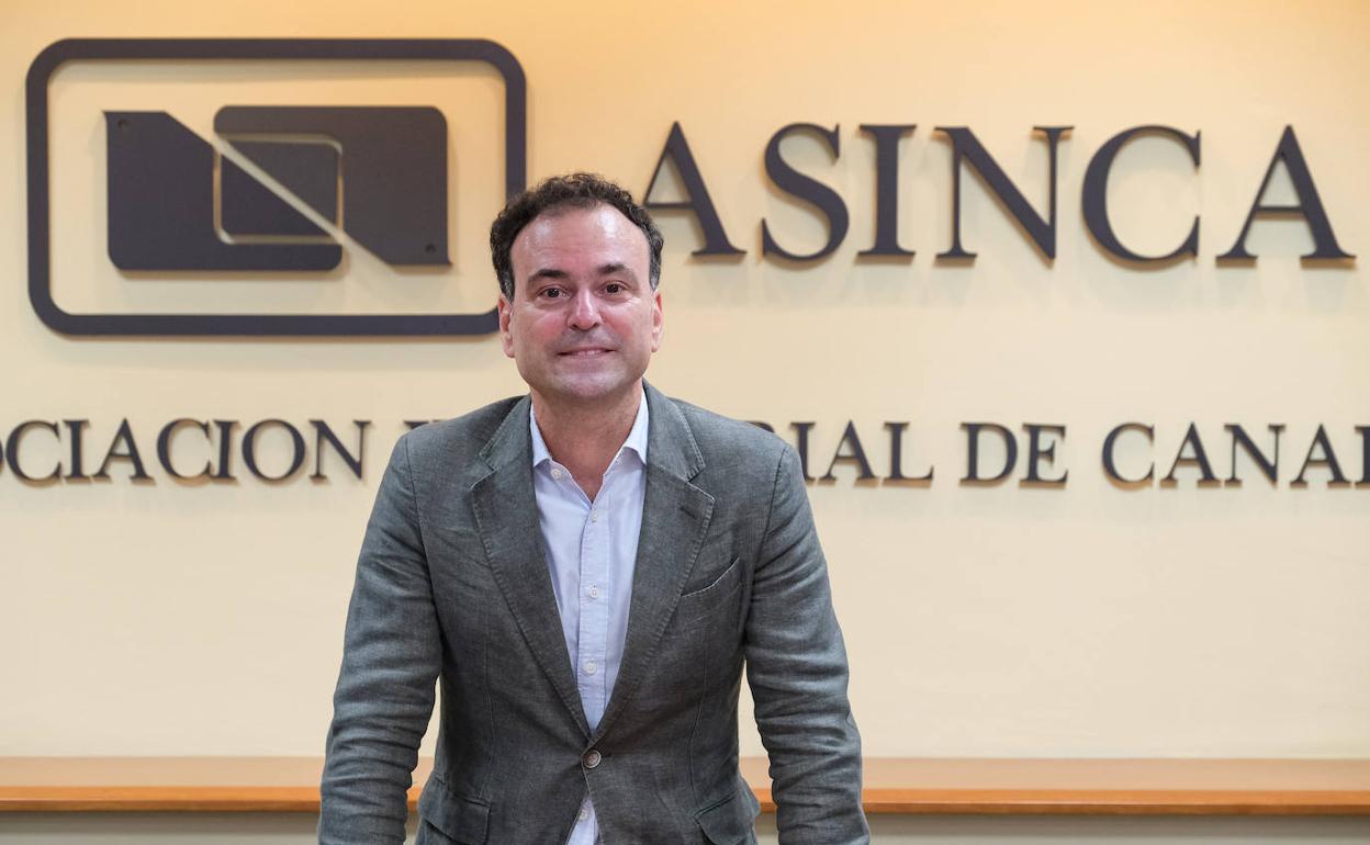 «La industria canaria debería disponer de una línea de ayudas específicas»