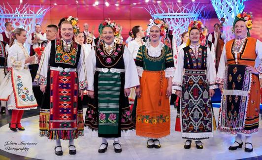 Integrantes de la formación búlgara Mizia. 