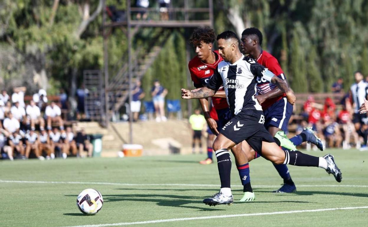 Viera, durante el amistoso ante el Lille del sábado. 