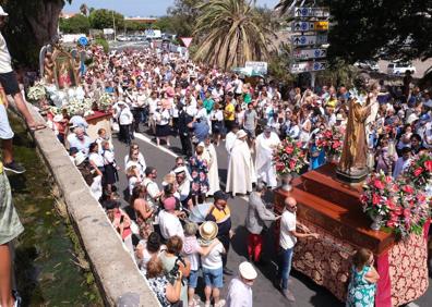 Imagen secundaria 2 - Agaete celebra el Día de Las Nieves