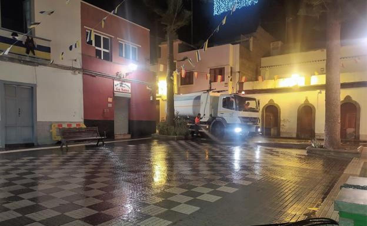 Dispositivo especial de limpieza por los fuegos de San Lorenzo 2022. 