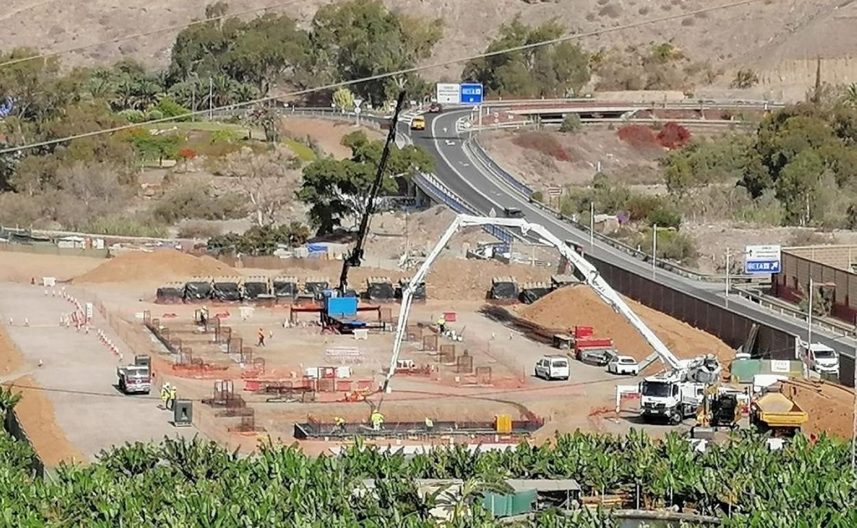 Las obras de construcción de la desaladora de Salto de Chira avanzan a buen ritmo. 