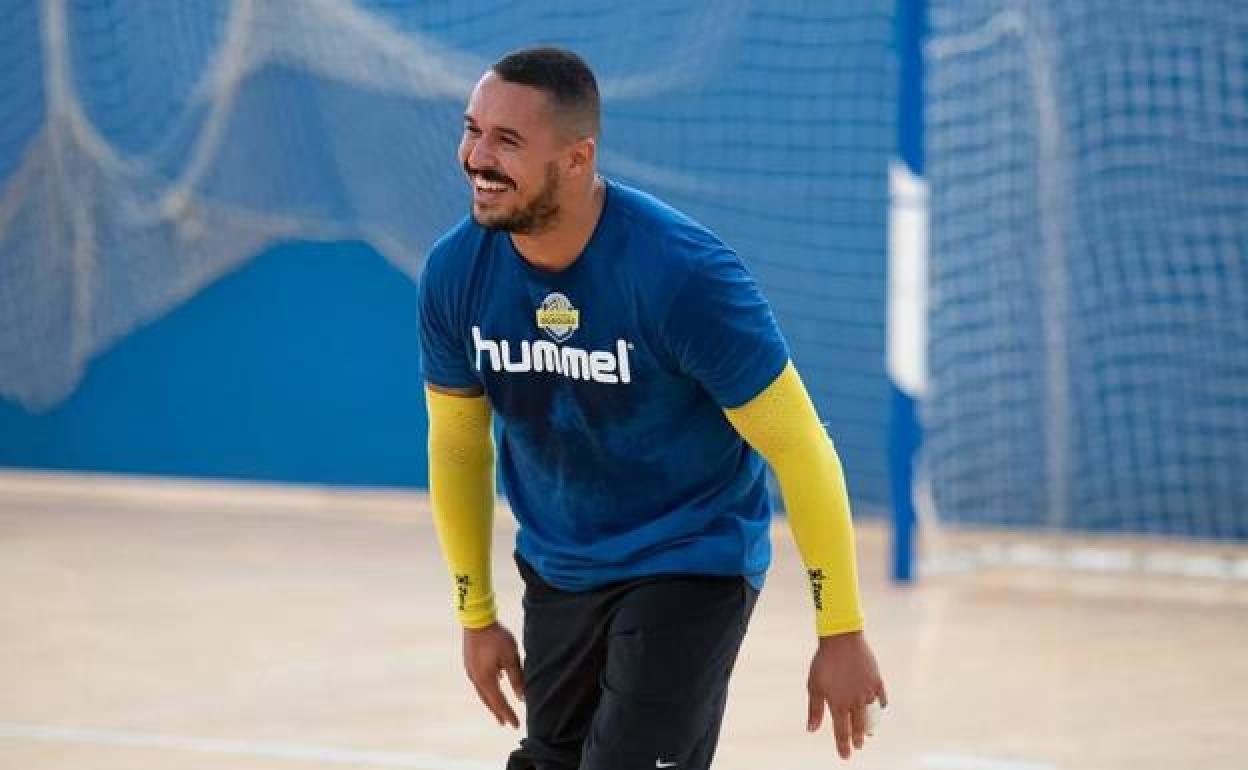 Alejandro Fernández, durante un entrenamiento. 