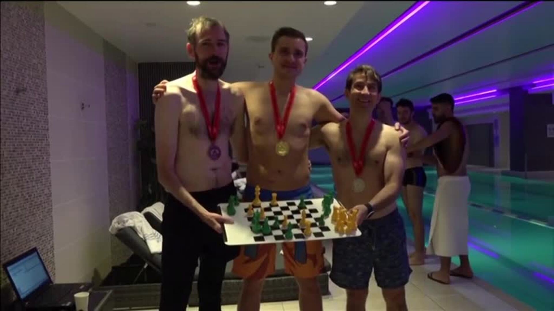 Un polaco gana en Londres el Mundial de ajedrez acuático