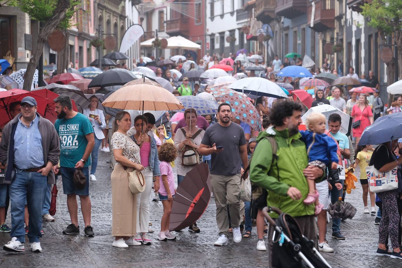 Fotos: Las fiestas del Pino ya están en marcha