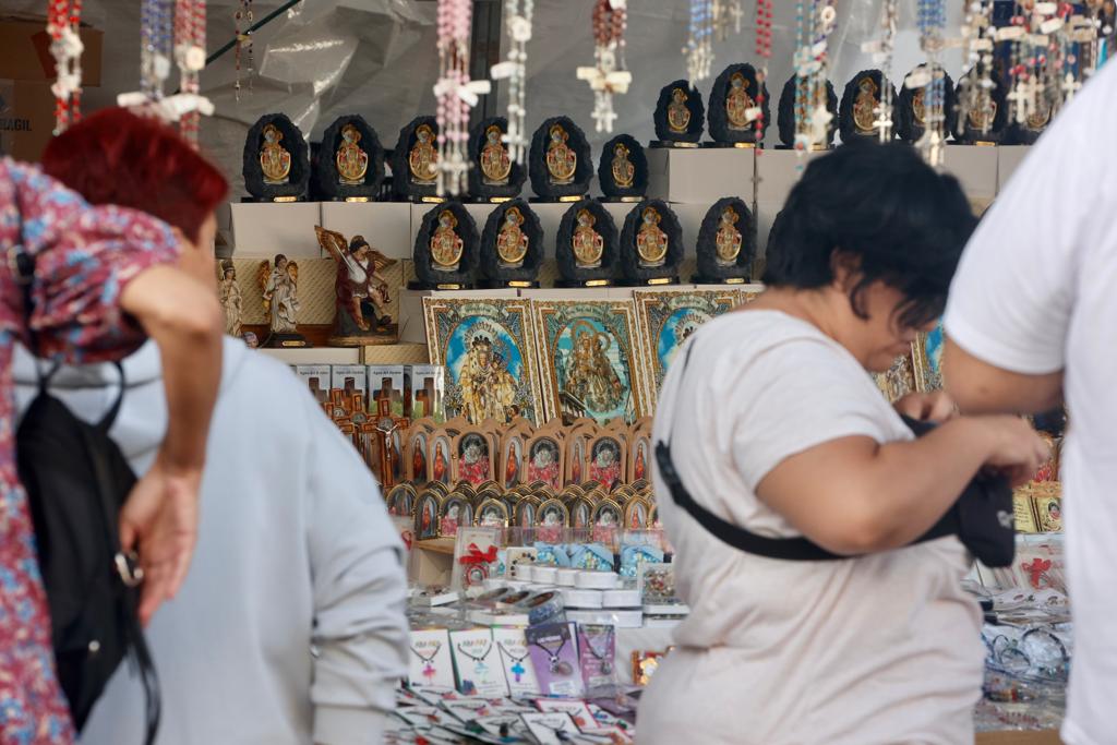 Fotos: Bajada de la Virgen del Pino de su camarín