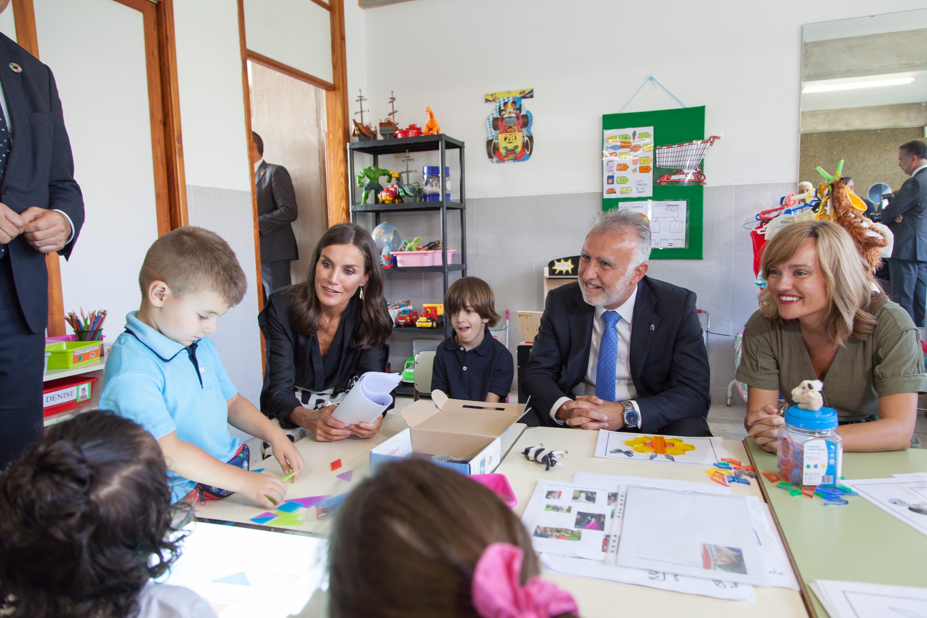 Fotos: Ángel Víctor Torres acompaña a la Reina Letizia en el acto de apertura del nuevo curso escolar en La Palma 