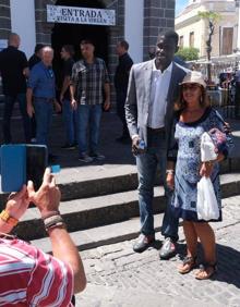 Imagen secundaria 2 - Ofrenda y deseos del Granca a la Virgen del Pino