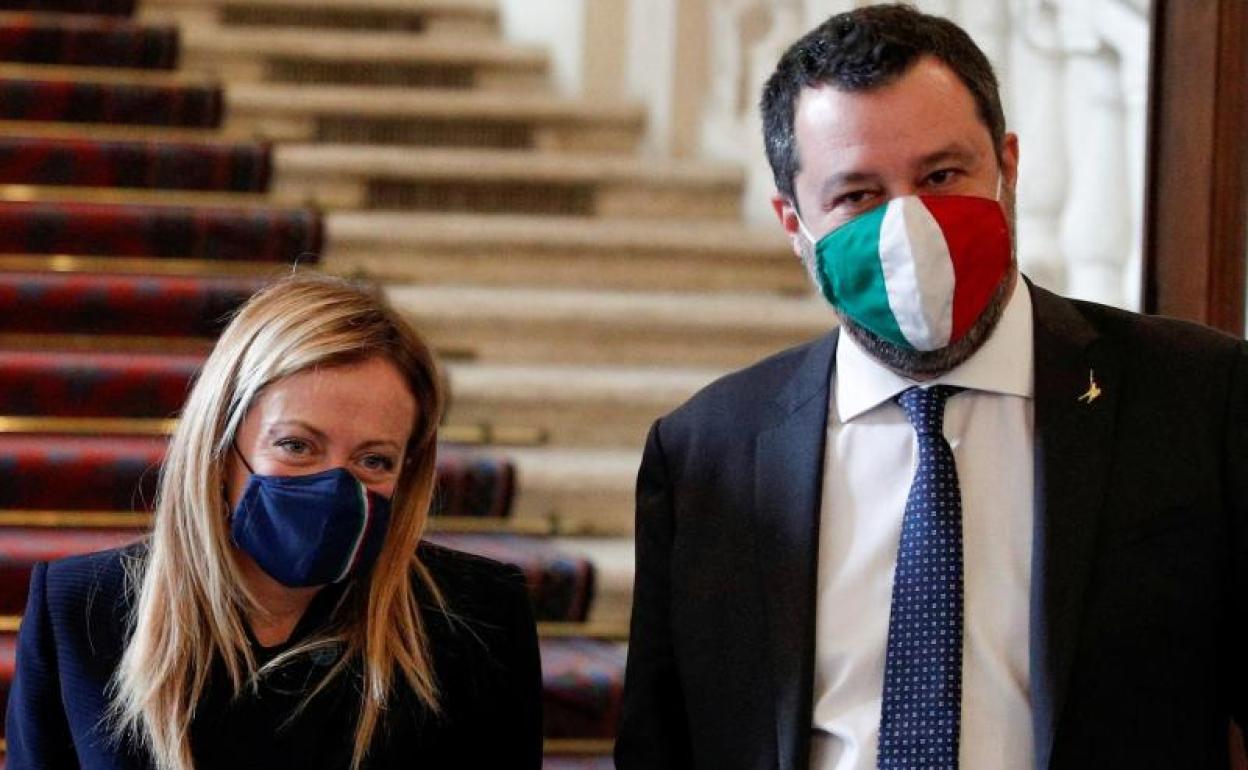 Meloni y Salvini, tras un encuentro que mantuvieron en enero con el presidente Mattarella. 