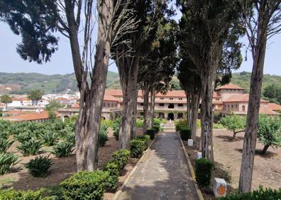 Imagen secundaria 1 - Distintas imágenes del convento de las Dominicas, en Teror. 