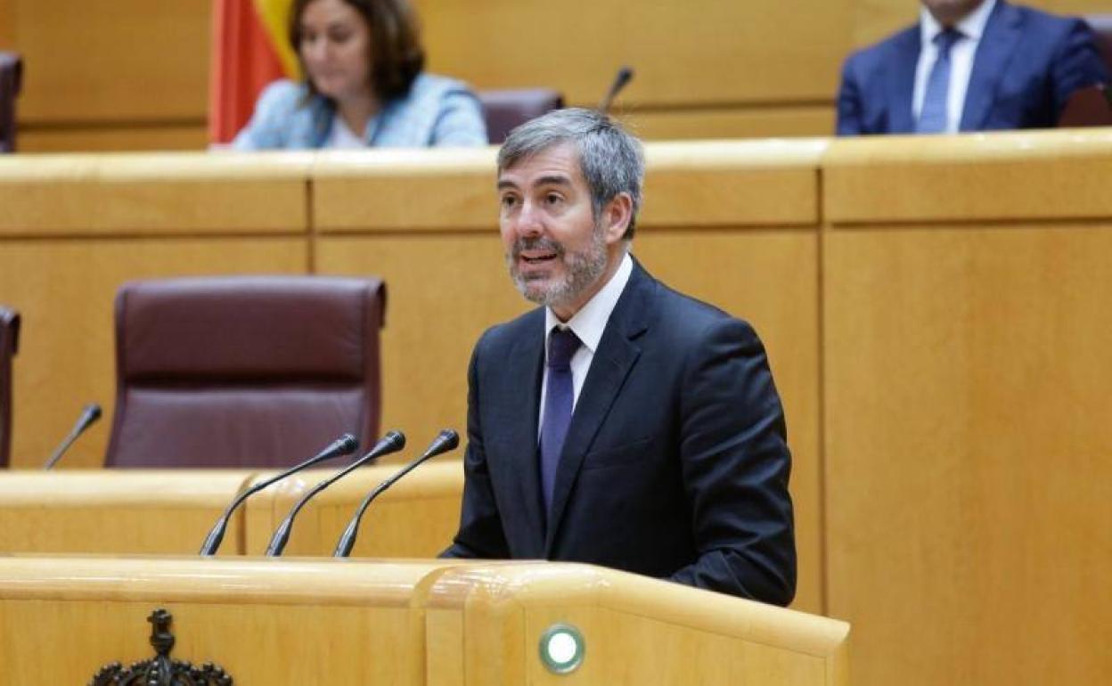 Santiago Pérez dice que Clavijo no puede renunciar al aforamiento y ser senador