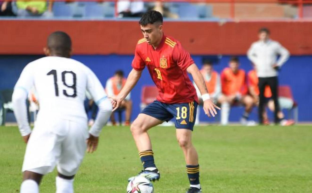 La sub-21 convoca a Moleiro y no estará contra el Granada