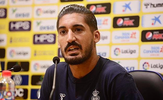 Álvaro Valles, este jueves, en su comparecencia en Barranco Seco. 