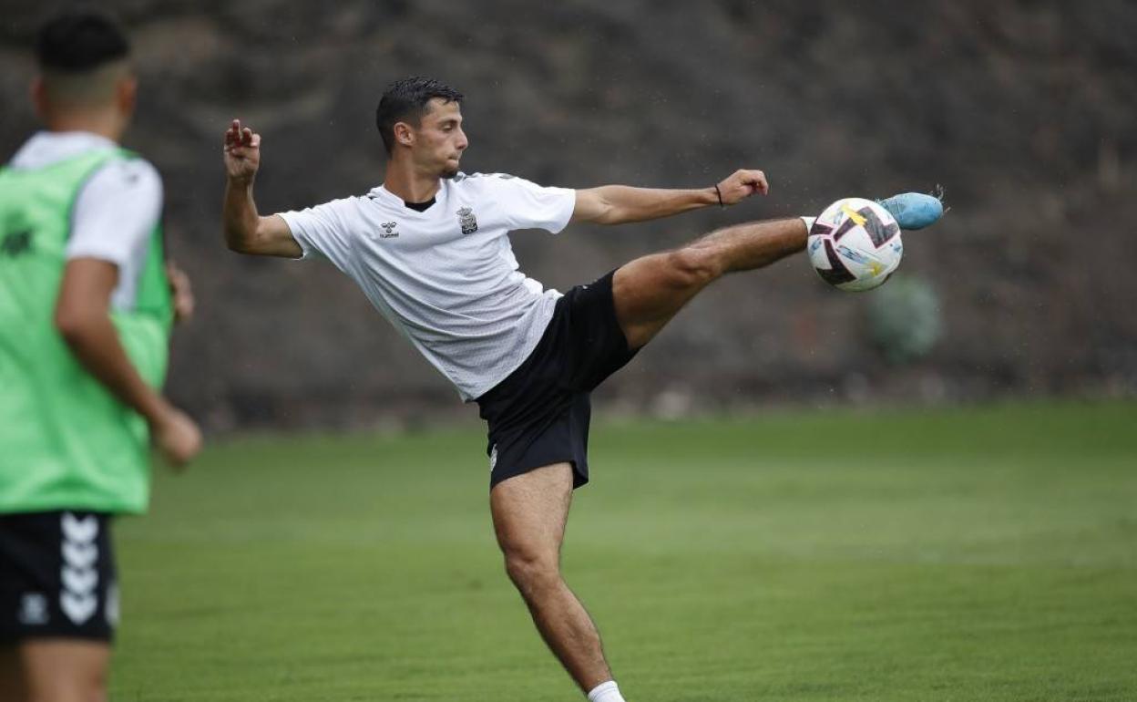 Enzo Loiodice, en el entrenamiento de este sábado en Barranco Seco. 