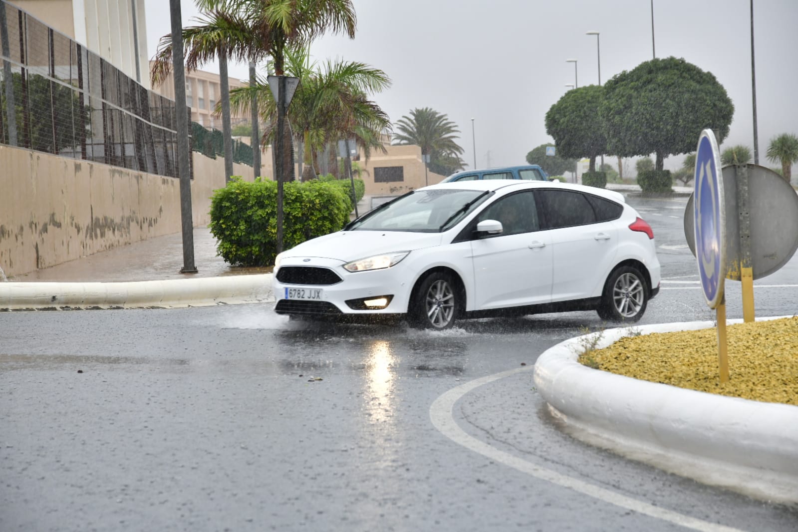 Fotos: Así descarga la lluvia en el sureste de Gran Canaria