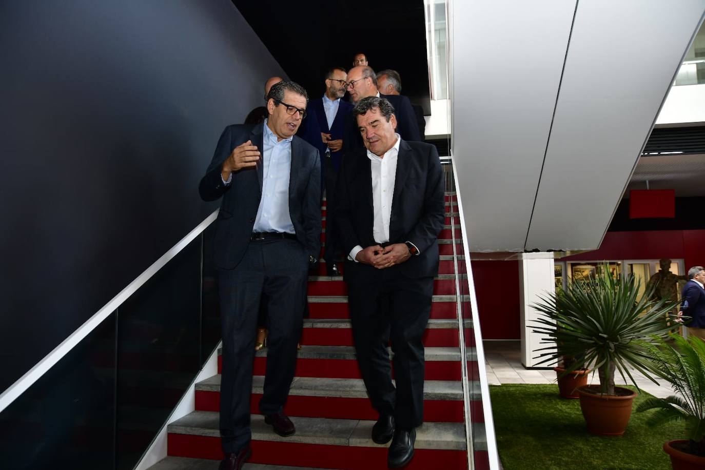 Fotos: Torres y Escrivá, en un foro de la APD en CANARIAS7